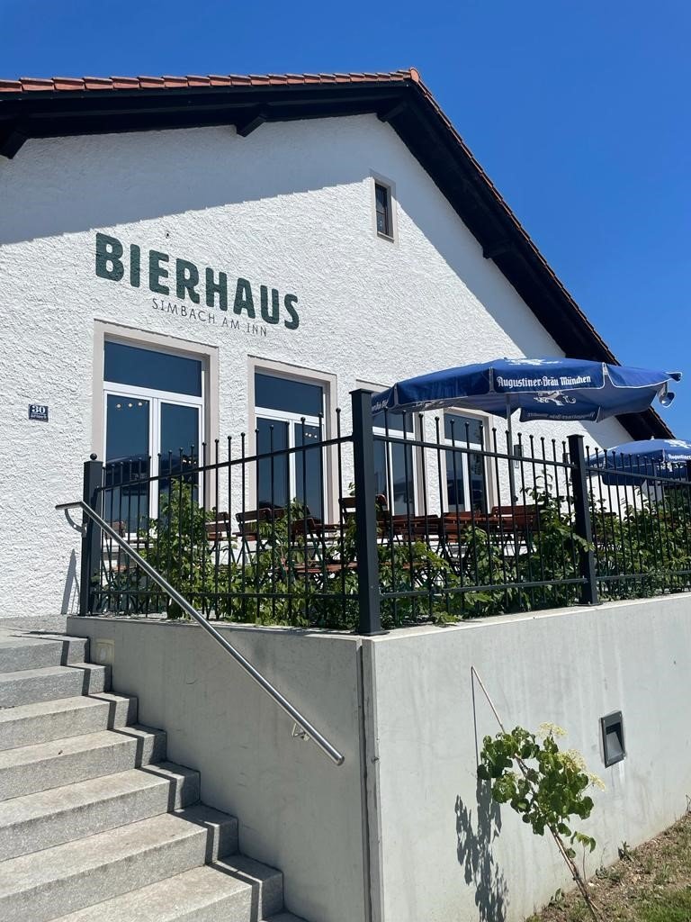 Simbach a. Inn: Renovierung Gaststätte "Bierhaus" - Adolf-Kolping-Str. 30, Simbach a. In  Simbach a. Inn: Renovierung Gaststätte "Bierhaus" - Adolf-Kolping-Str. 30, Simbach a. In